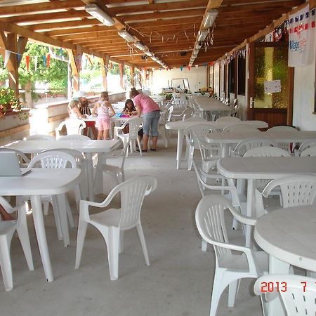 Camping Du Ried Boofzheim Exterior foto